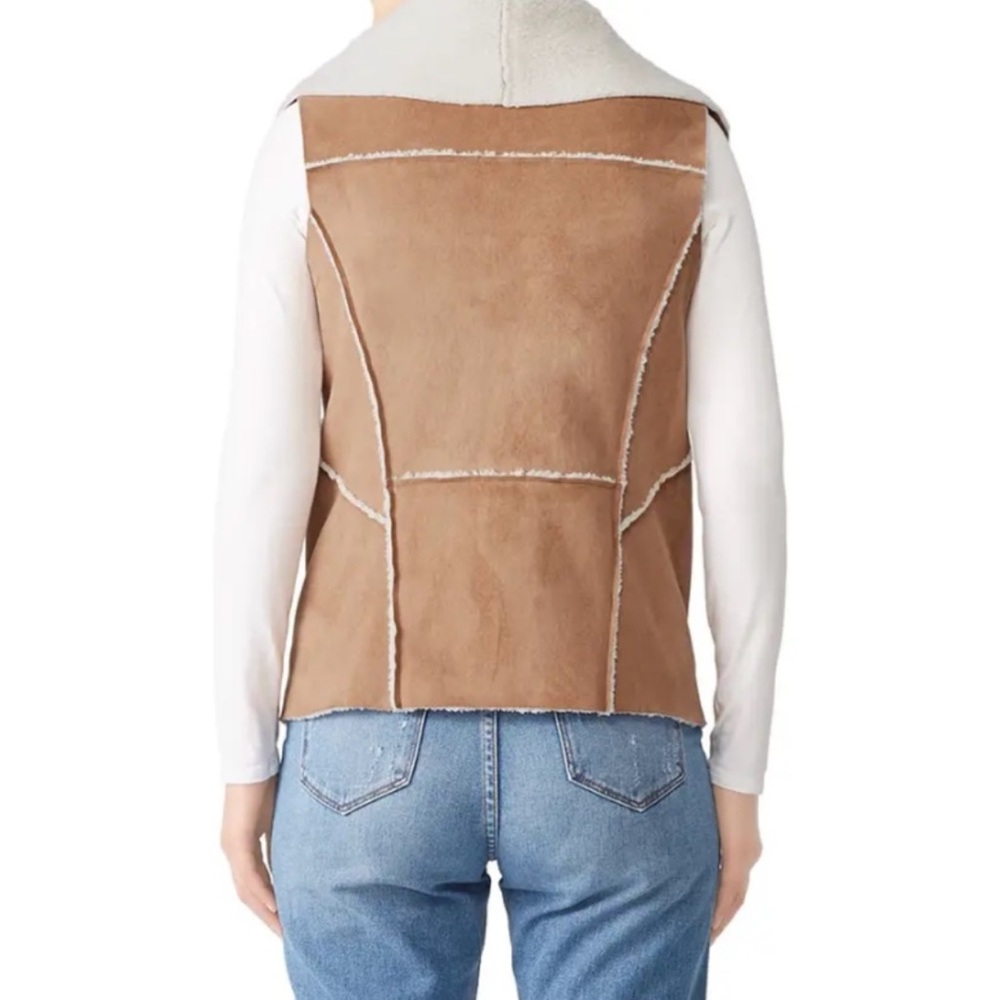 NWT CUPCAKES & CASHMERE Faux Fur Shearling Tan Vest Size Small - Picture 2 of 9